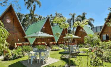 Sistema para pousada: do caderno ao PMS, como o Chalé Suíço Bombinhas virou o jogo com a Hospedin