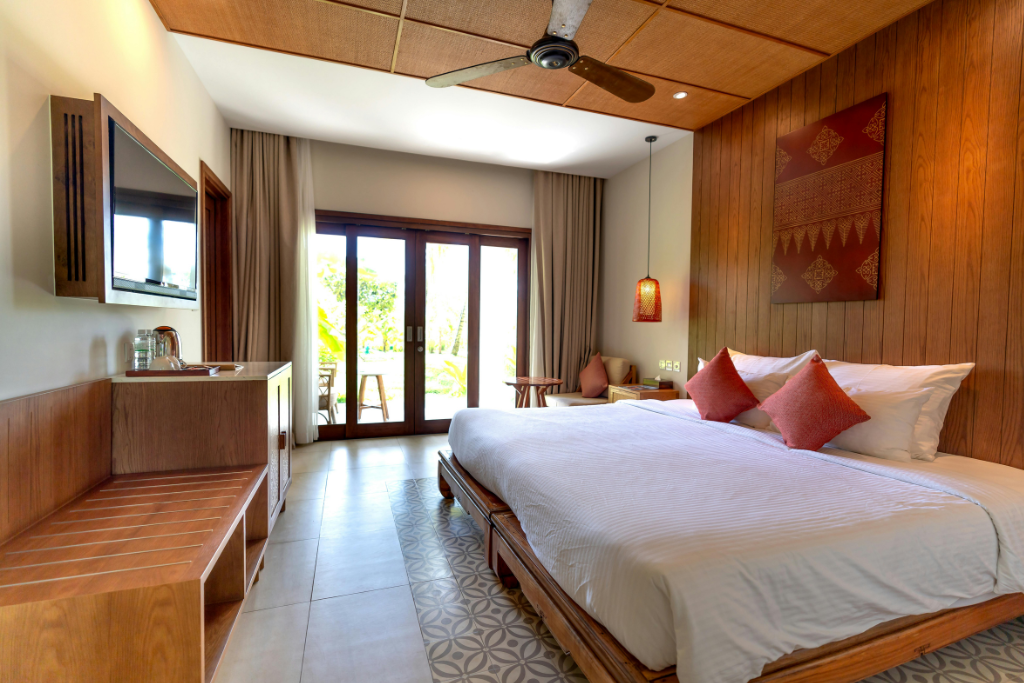 [Overview de notícias] Bilhões em mobiliário, recorde do Airbnb e novo selo ESG na hotelaria: as notícias de agosto