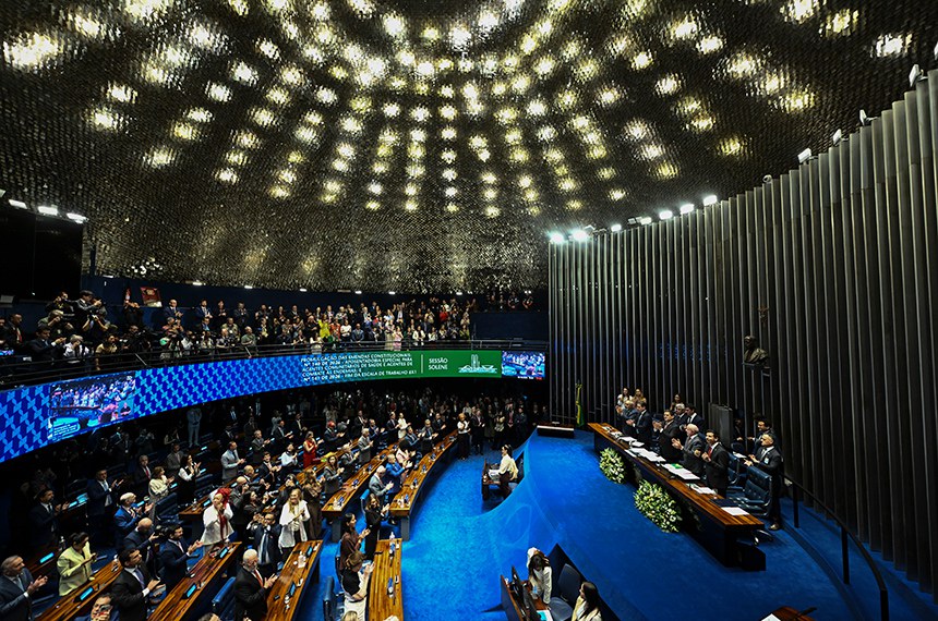 [Overview de notícias] Reforma tributária, escala 5×2 e os movimentos da hotelaria em outubro