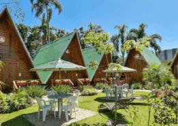 Sistema para pousada: do caderno ao PMS, como o Chalé Suíço Bombinhas virou o jogo com a Hospedin